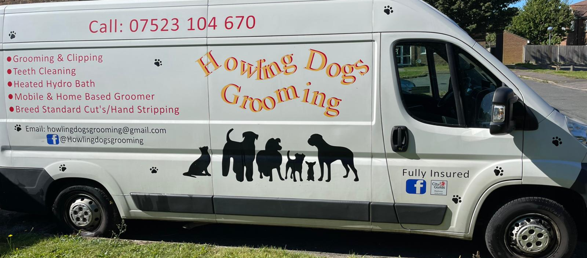 Howling Dogs Grooming mobile grooming van